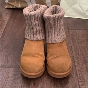 Half knit Ugg’s